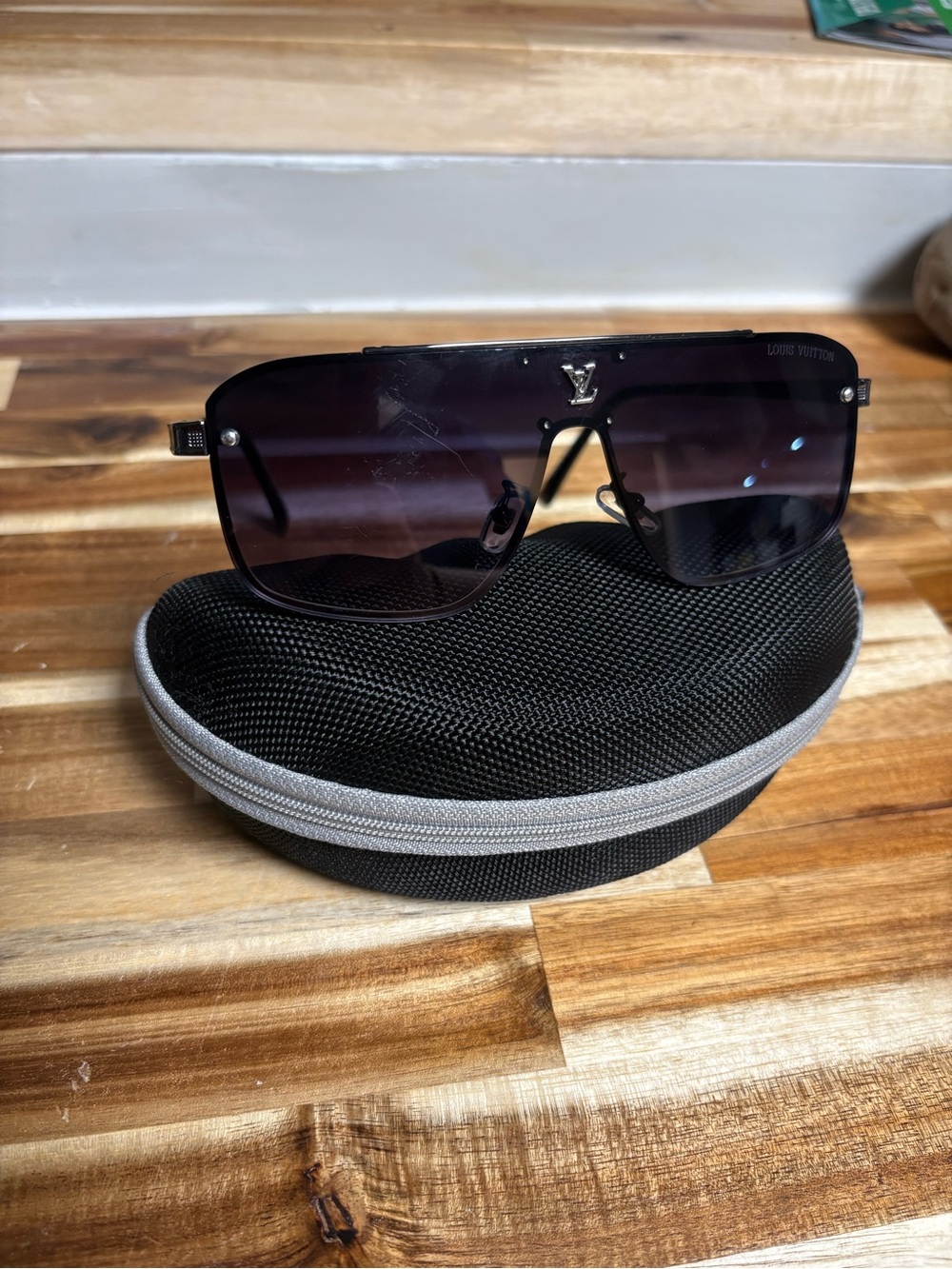 Louis Vuitton Men’s Black Gradient Shield Sunglasses with Silver LV Accent